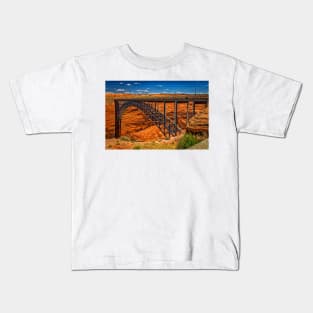 Glen Canyon Dam Bridge in Page, Arizona Kids T-Shirt